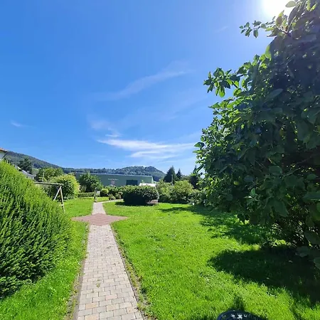 Dom wakacyjny Haus Im Gruenen Weilbach